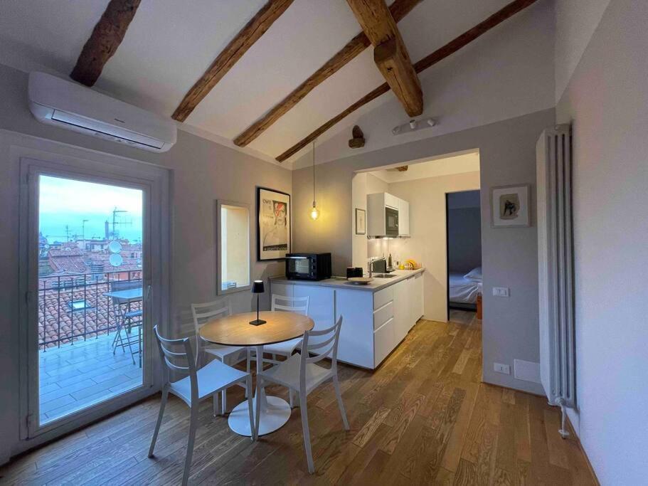 Romantic Attic Room With Panoramic View Bologna Exterior photo